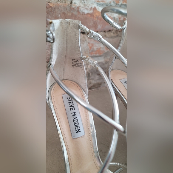 Silver Steve Madden Heels - Picture 5 of 8